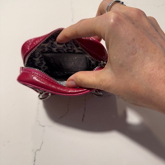 Coach Poppy zippered pouch - Picture 5 of 6